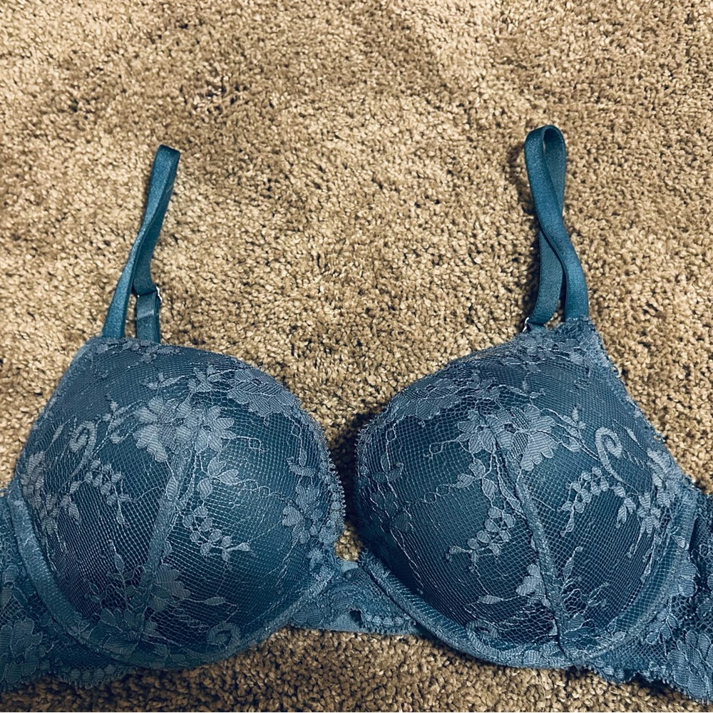 DREAM ANGELS
Lace Push-Up Bra